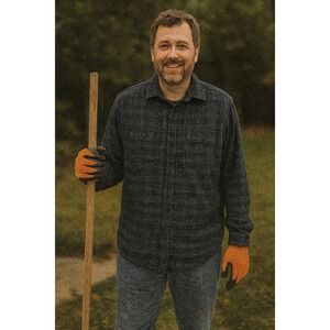 Goodfellow & Co. Men Size Large Long Sleeve Button Up Plaid Flannel Blue Shirt